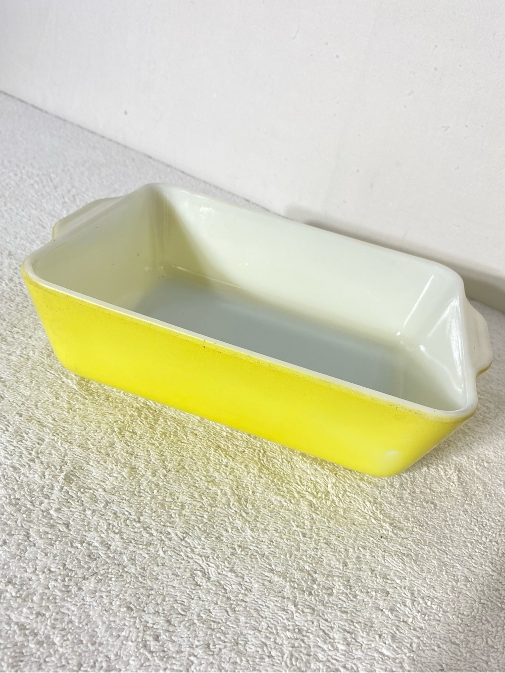 Vintage PYREX Primary Yellow 503B Refrigerator Dish Retro Grannycore Countrycore